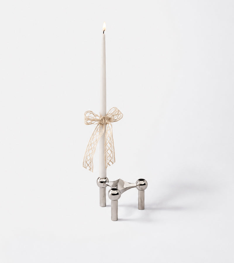 Candelabro y velas de diseño - Stoff Nagel
