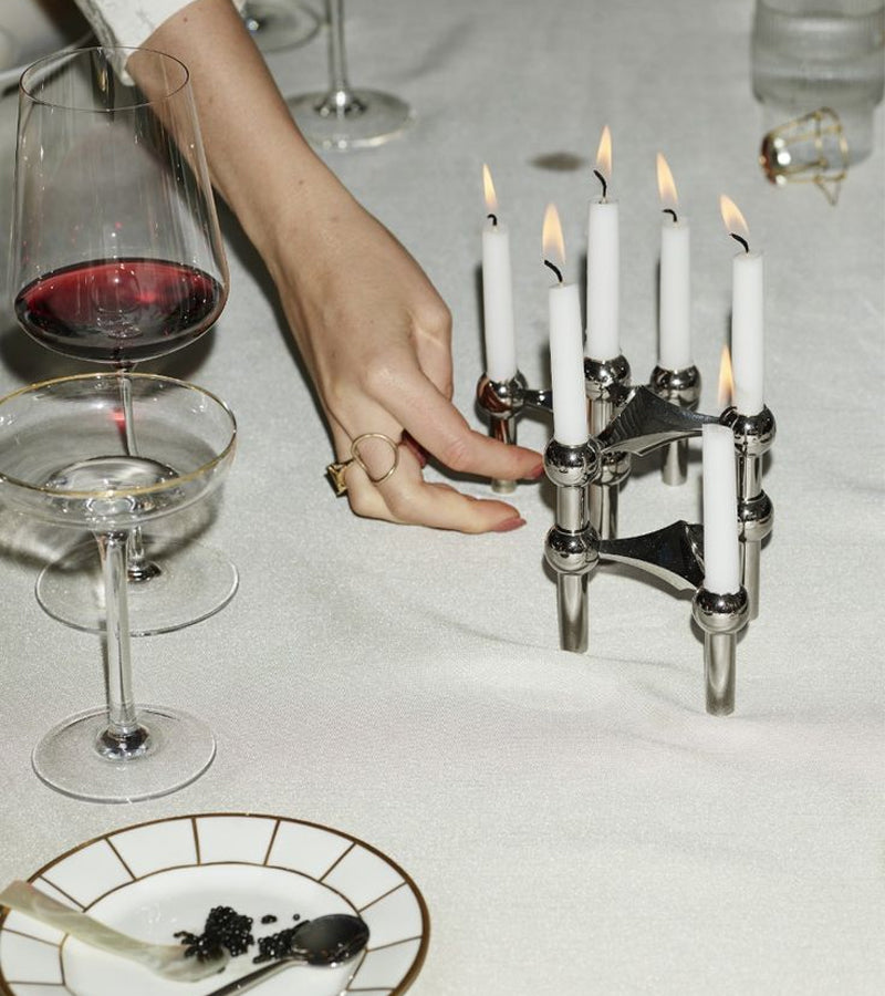 Candelabro y velas de diseño - Stoff Nagel