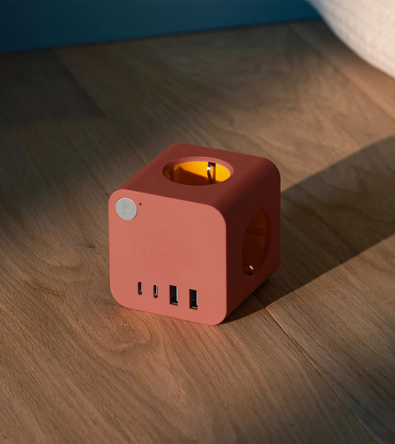 Cube multiprises