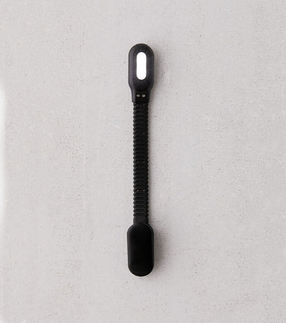 Liseuse rechargeable à clipser  Kikkerland