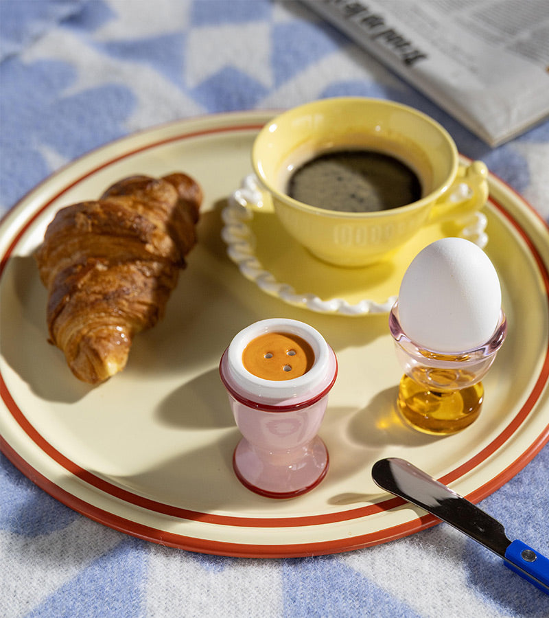 Salière et poivrière oeuf à la coque