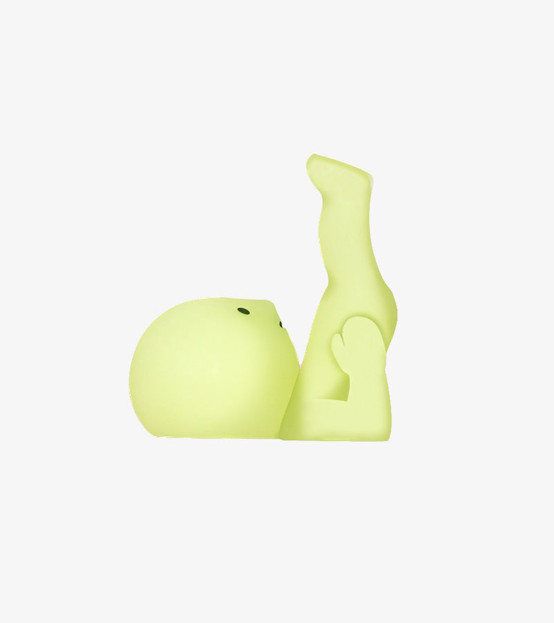 Figurine fluorescente Smiski - série Yoga 