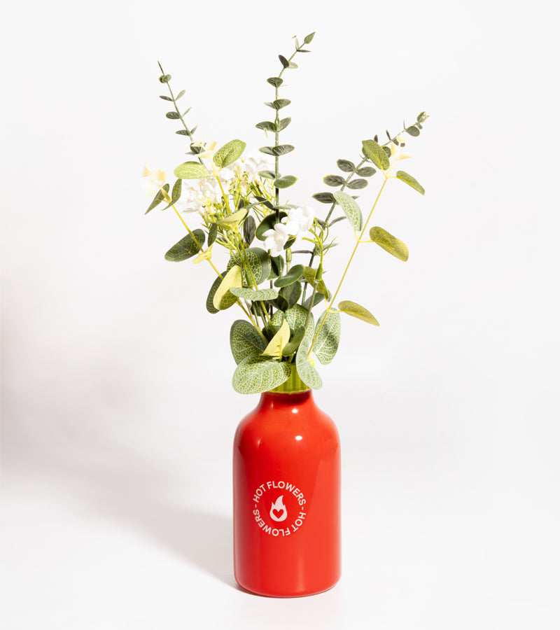 Vase sauce piquante