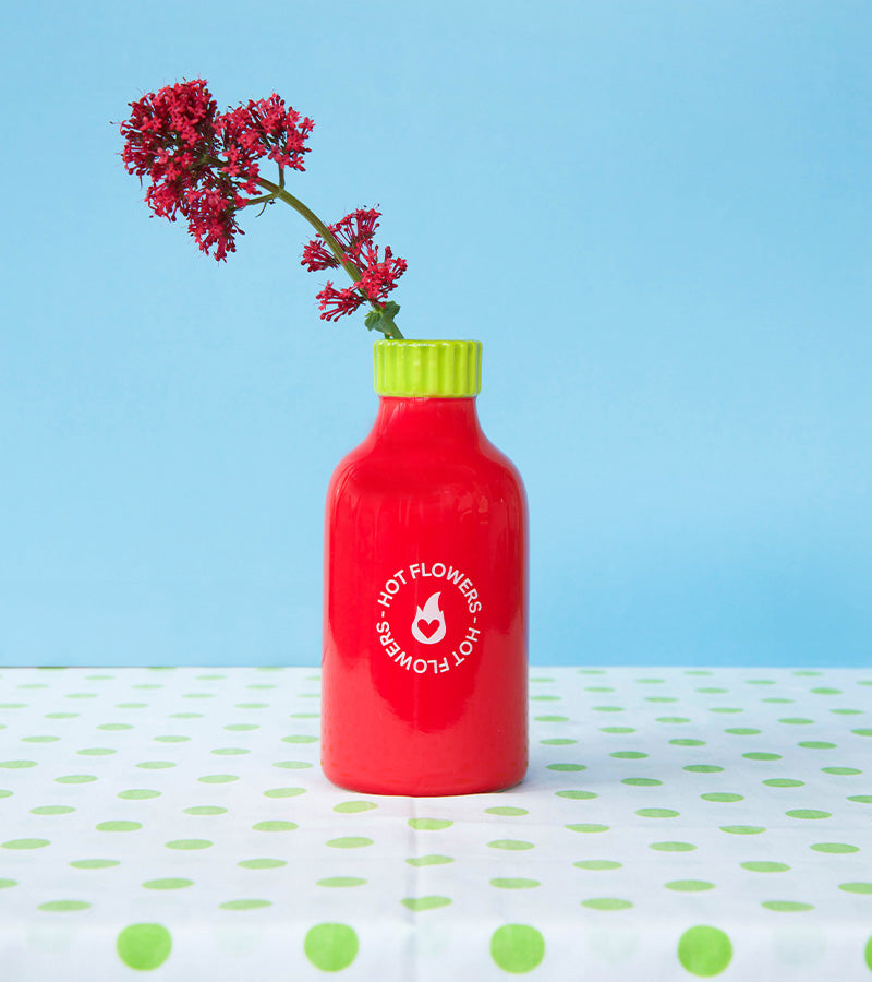 Vase sauce piquante
