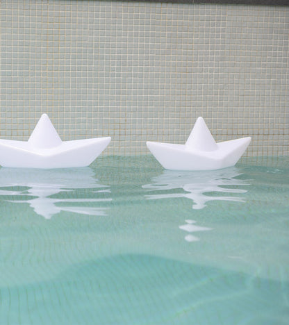 Veilleuse bateau flottante
